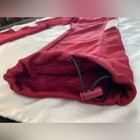 Nike Dri-Fit track pants/jogger’s burgundy & white size Small. Used - Picture 3 of 7